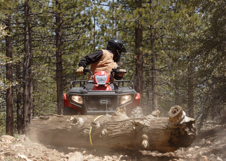 06atv_Sportsman_lifestyle3.jpg